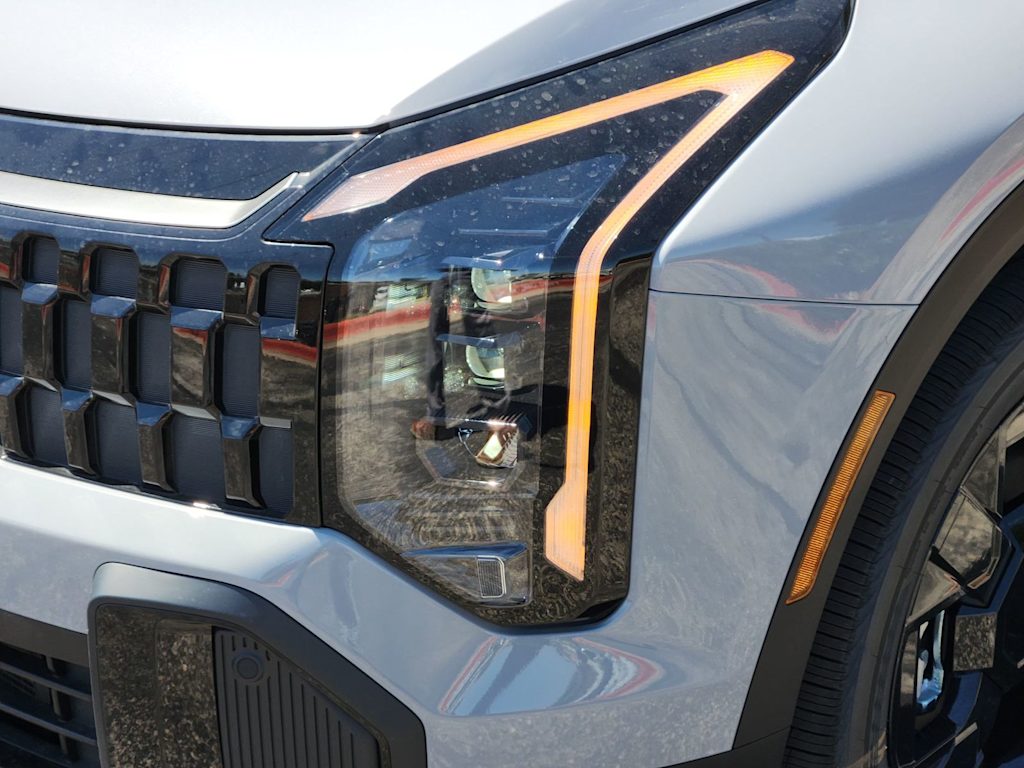 Thumbnail: 2026 Kia Sportage - 16