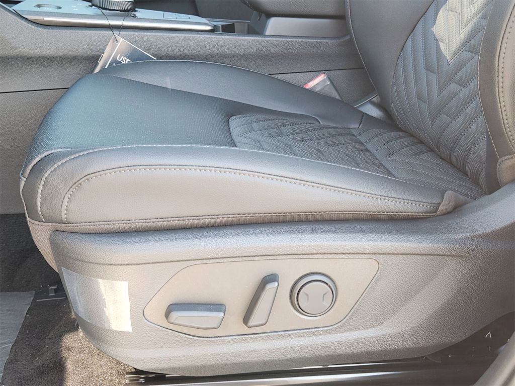 Thumbnail: 2026 Kia Sportage - 24