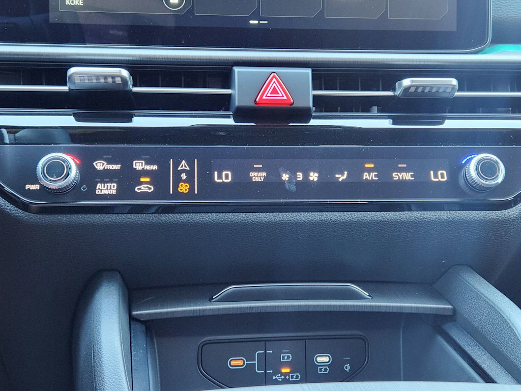 Thumbnail: 2026 Kia Sportage - 25