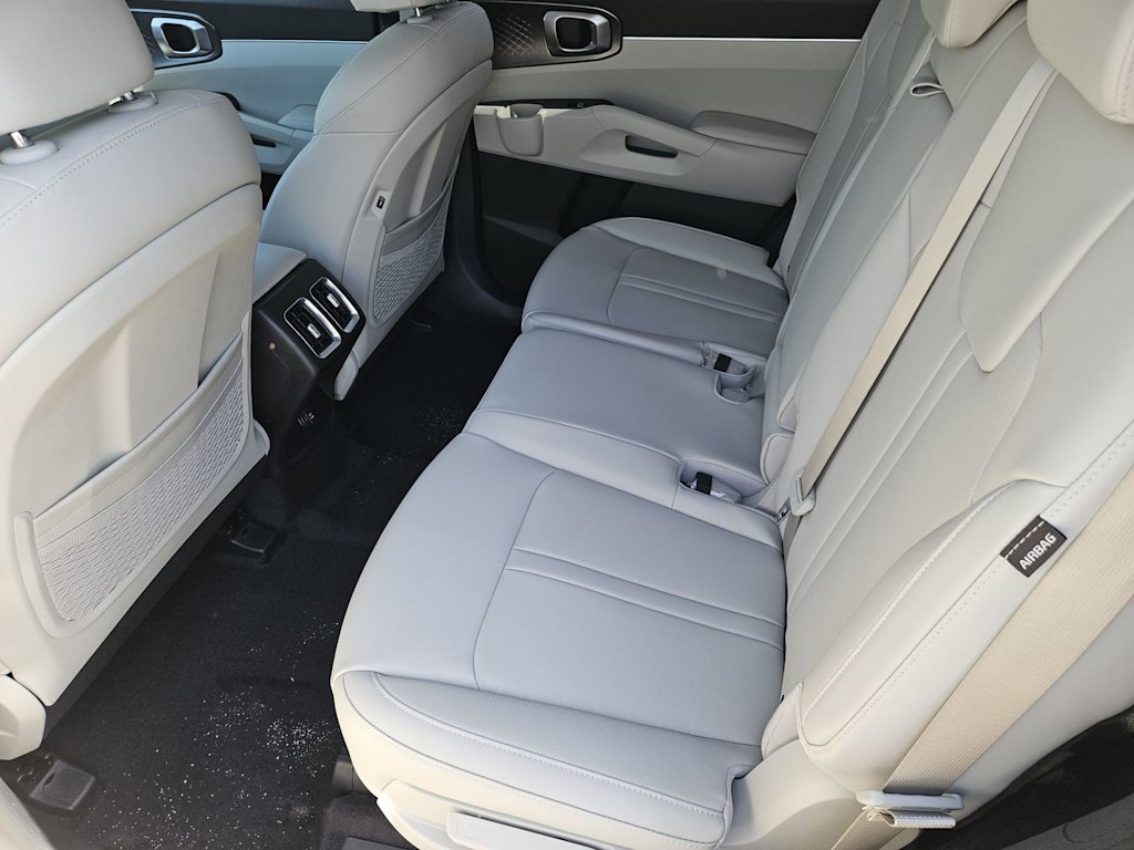 Thumbnail: 2026 Kia Sorento - 10