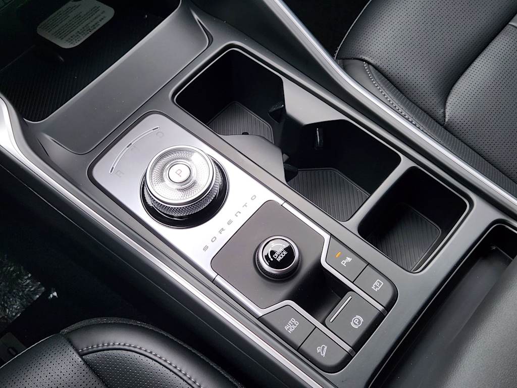 Thumbnail: 2026 Kia Sorento - 13