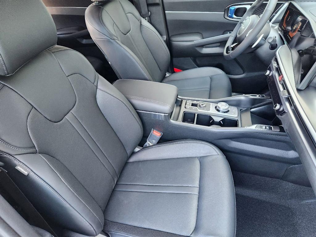 Thumbnail: 2026 Kia Sorento - 18