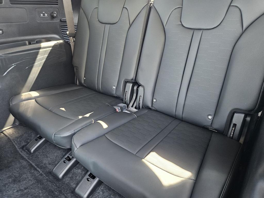 Thumbnail: 2026 Kia Sorento - 22