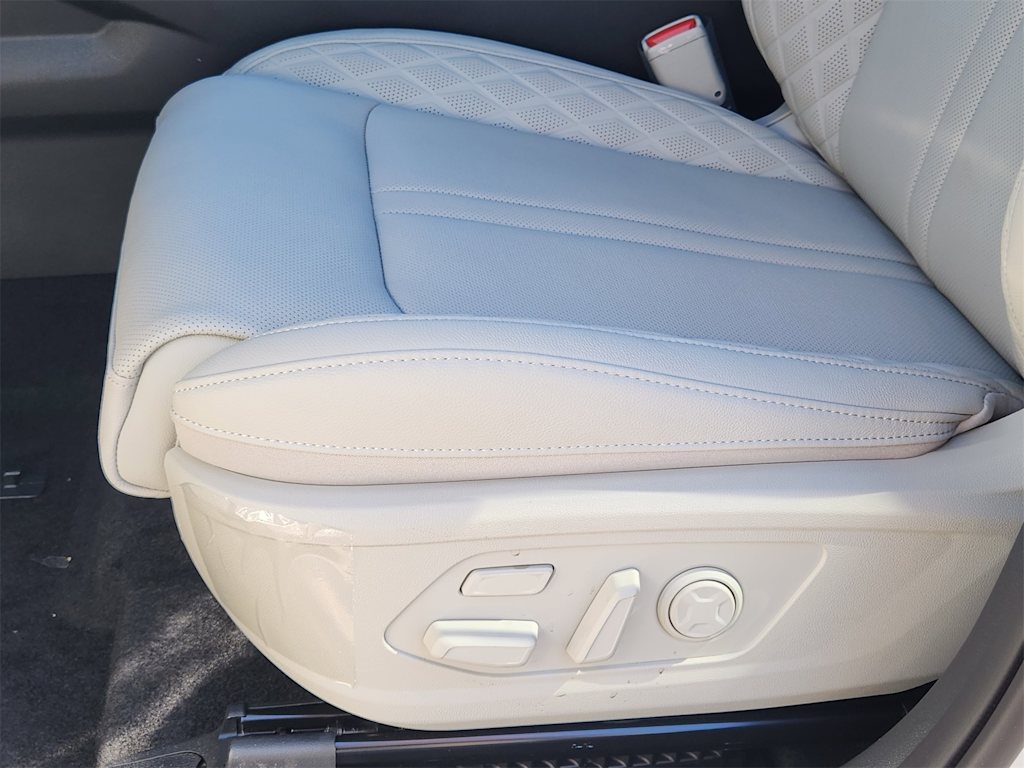 Thumbnail: 2026 Kia Sorento - 24