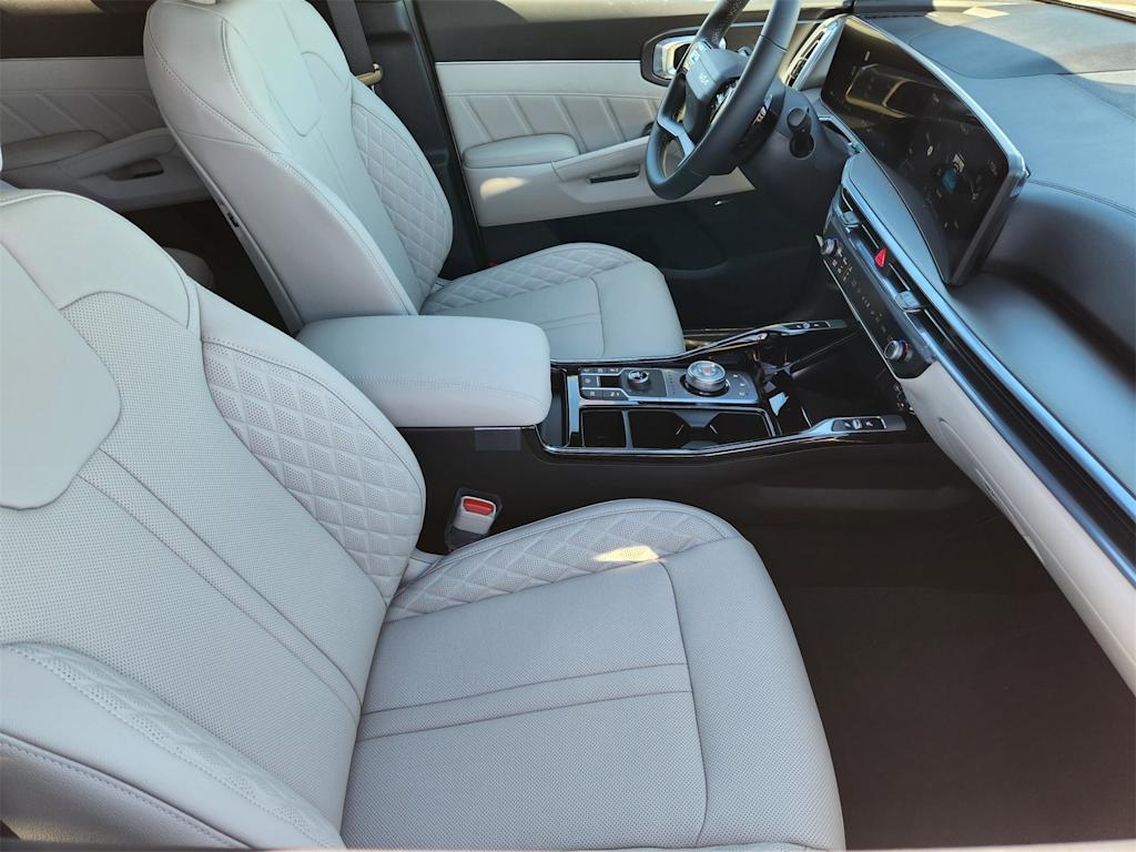 Thumbnail: 2026 Kia Sorento - 9