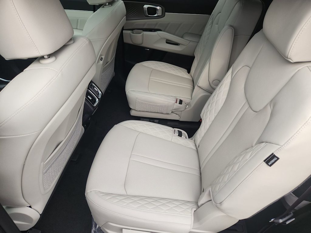 Thumbnail: 2026 Kia Sorento - 11