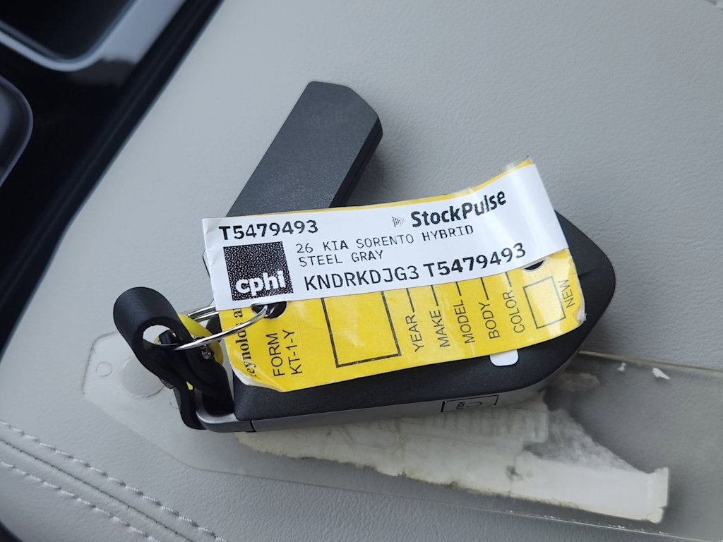 Thumbnail: 2026 Kia Sorento - 16