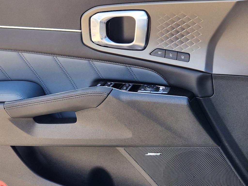 Thumbnail: 2025 Kia Sorento - 22