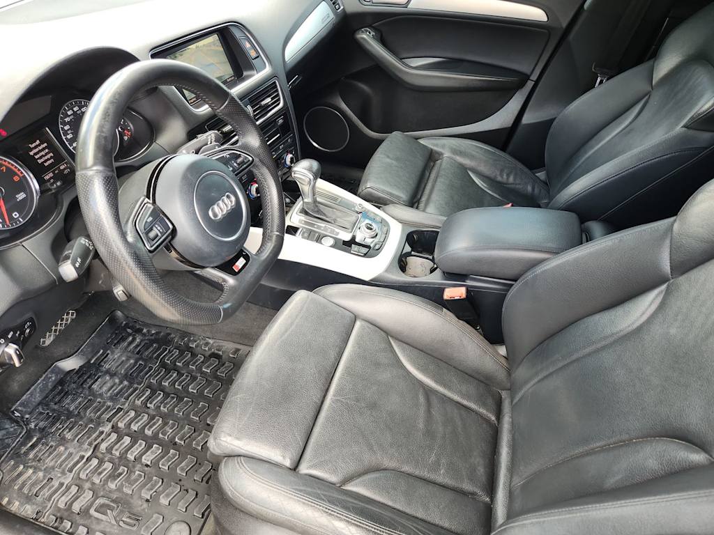 Thumbnail: 2013 Audi Q5 - 9