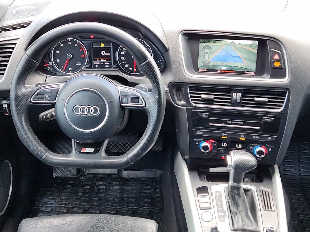 Thumbnail: 2013 Audi Q5 - 8