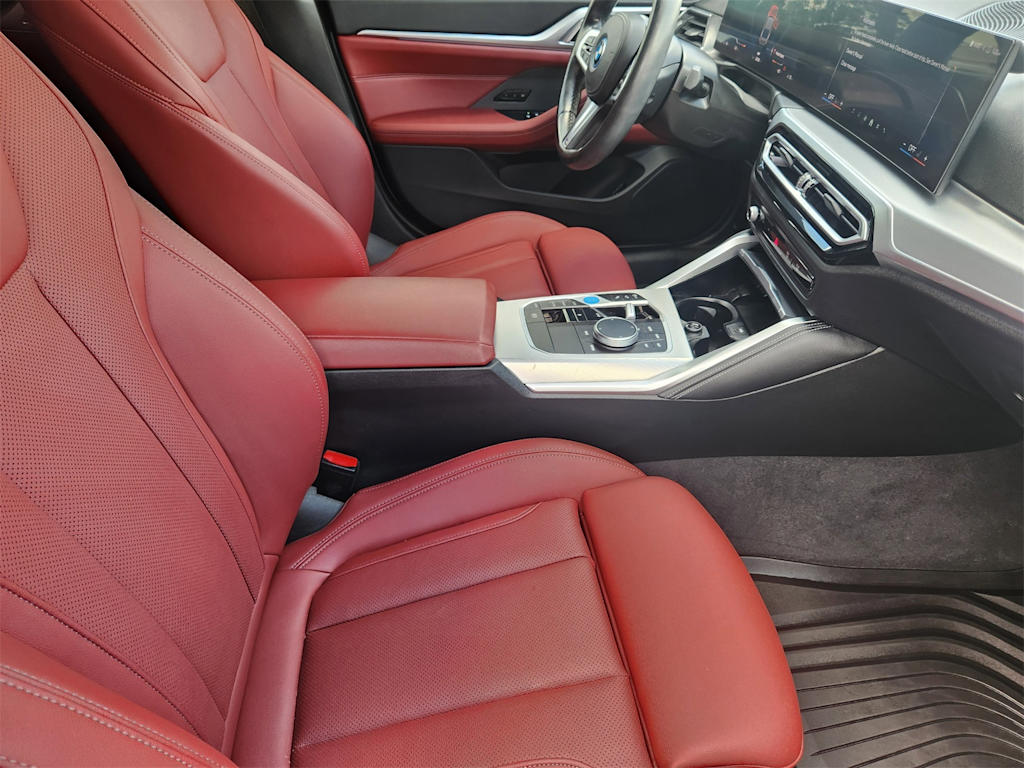 Thumbnail: 2024 BMW i4 - 9