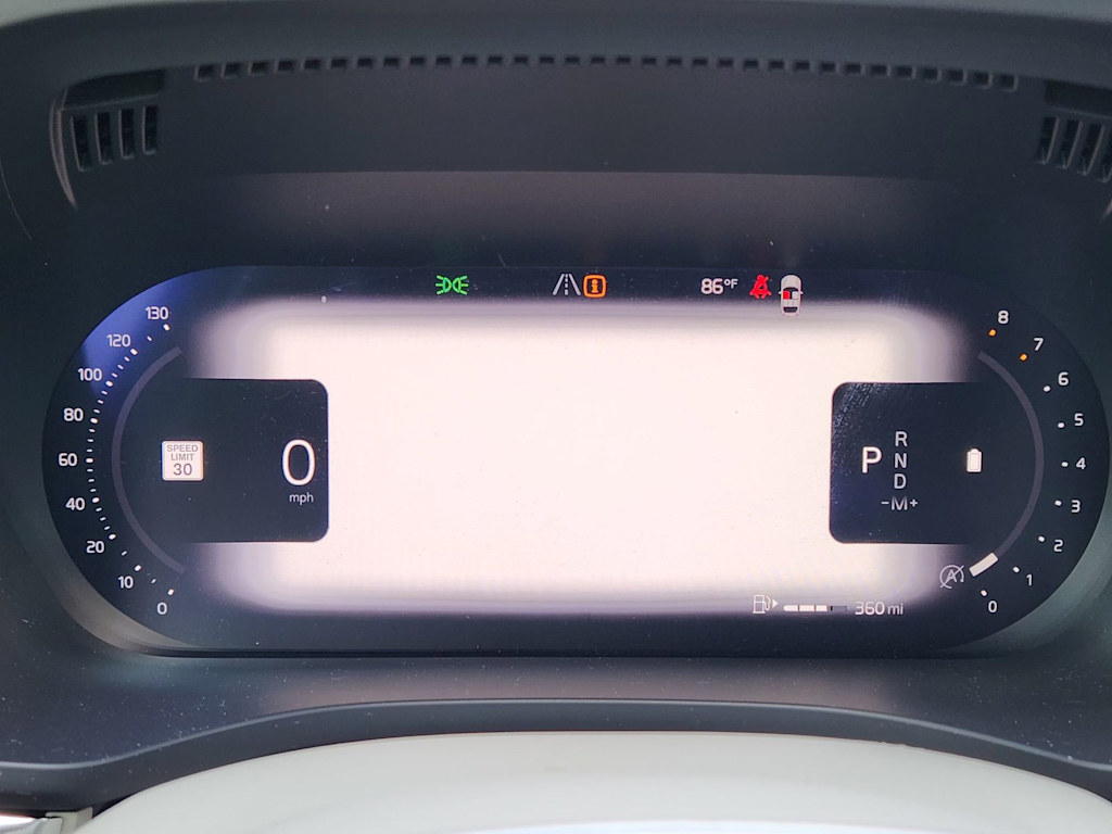 Thumbnail: 2023 Volvo XC60 - 14