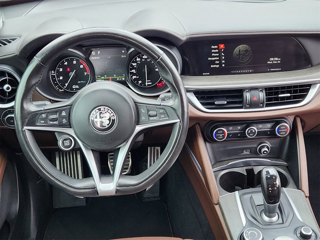 Thumbnail: 2019 Alfa Romeo Stelvio - 12