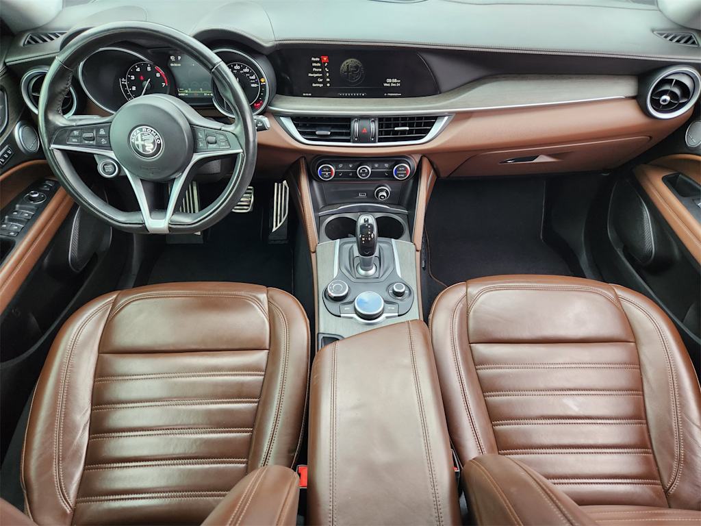 Thumbnail: 2019 Alfa Romeo Stelvio - 8