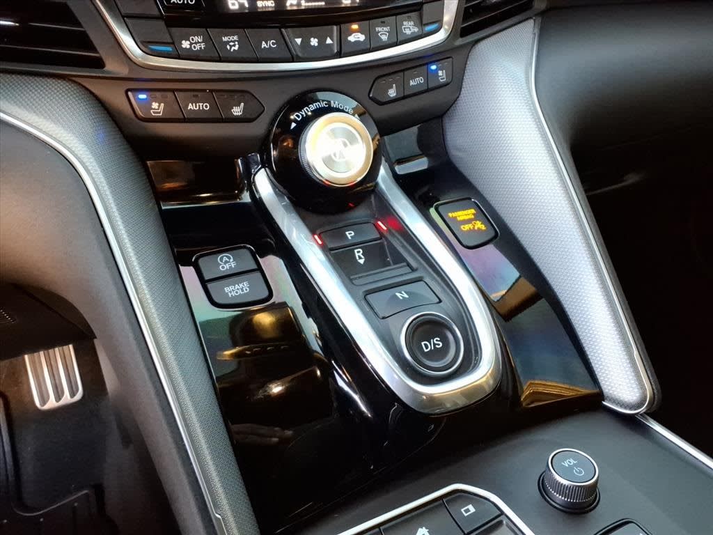 Thumbnail: 2023 Acura TLX - 12