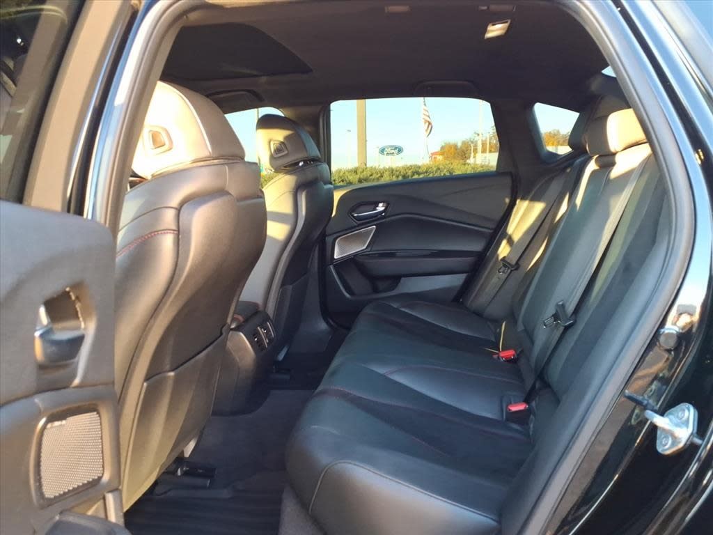 Thumbnail: 2023 Acura TLX - 9