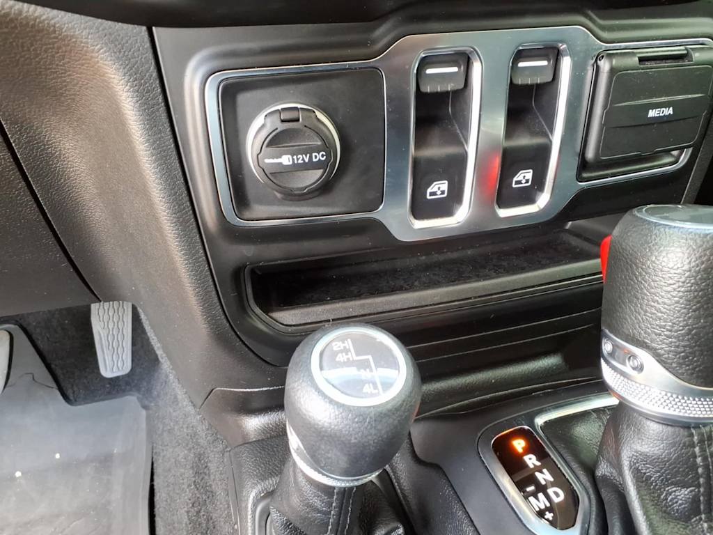 Thumbnail: 2023 Jeep Wrangler - 26
