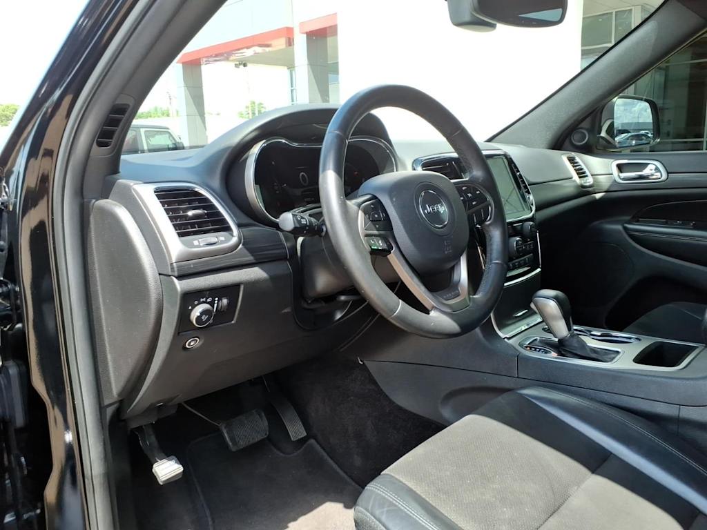 Thumbnail: 2019 Jeep Grand Cherokee - 6