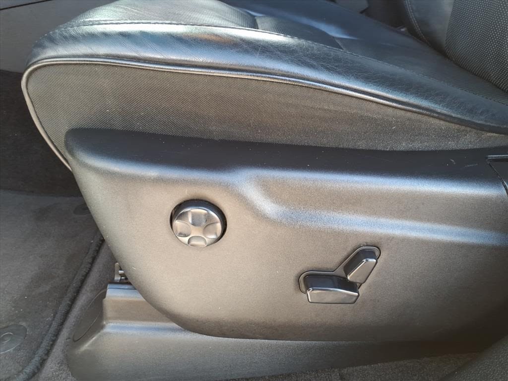 Thumbnail: 2019 Jeep Grand Cherokee - 18