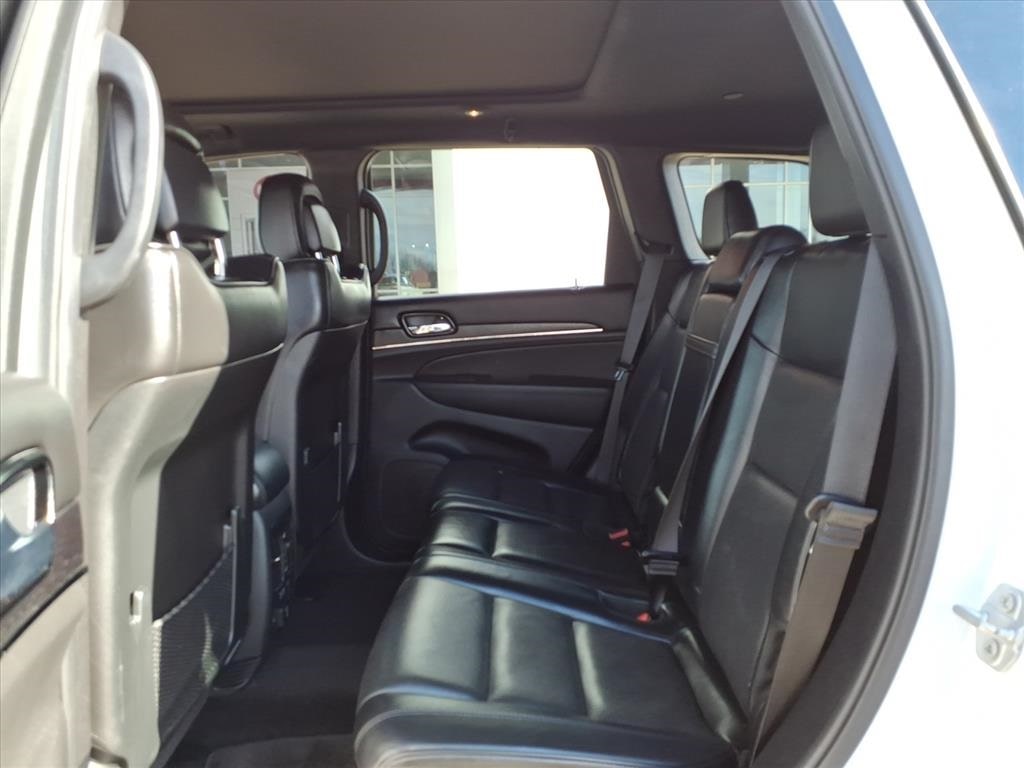 Thumbnail: 2019 Jeep Grand Cherokee - 29