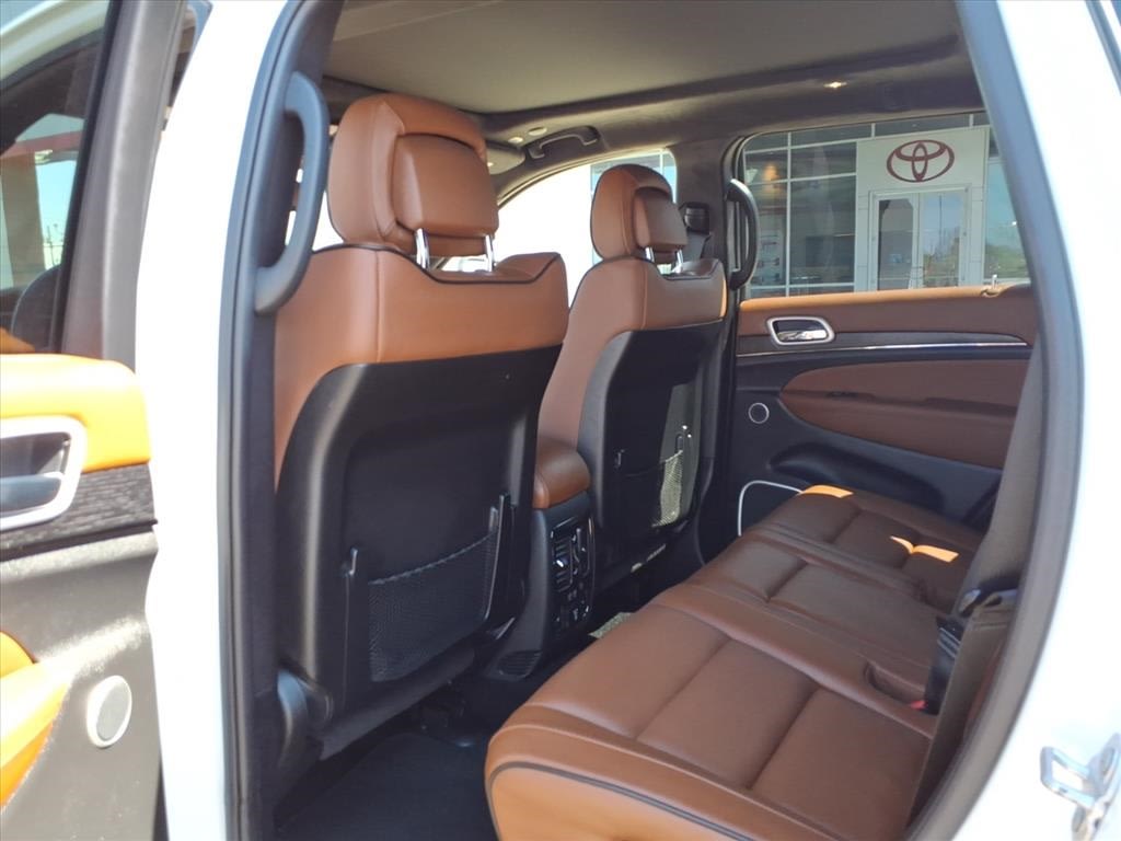 Thumbnail: 2021 Jeep Grand Cherokee - 30