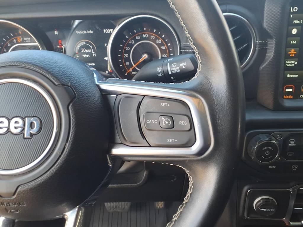 Thumbnail: 2022 Jeep Gladiator - 21