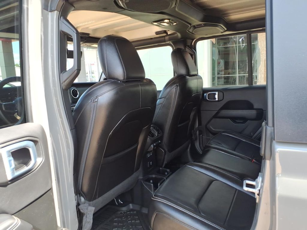 Thumbnail: 2022 Jeep Gladiator - 29