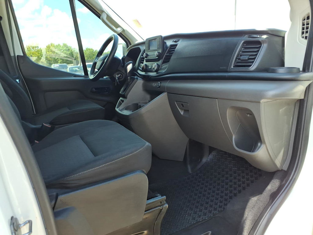Thumbnail: 2021 Ford Transit Series - 9