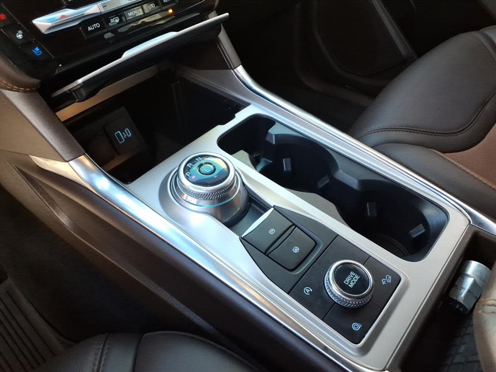 Thumbnail: 2022 Ford Explorer - 11