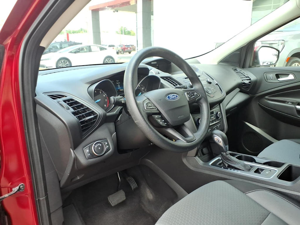 Thumbnail: 2018 Ford Escape - 6