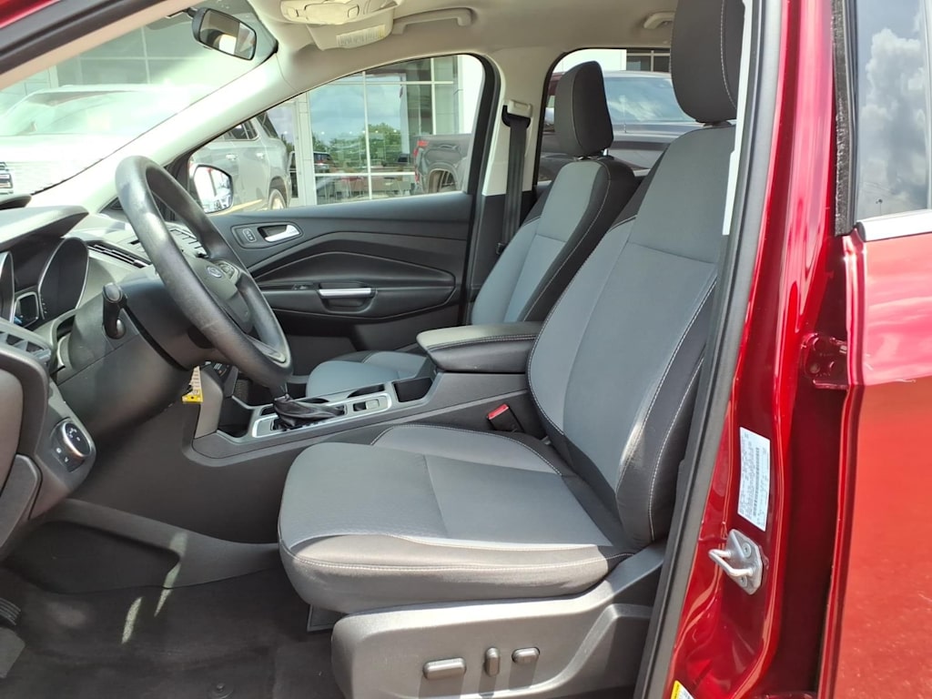 Thumbnail: 2018 Ford Escape - 8