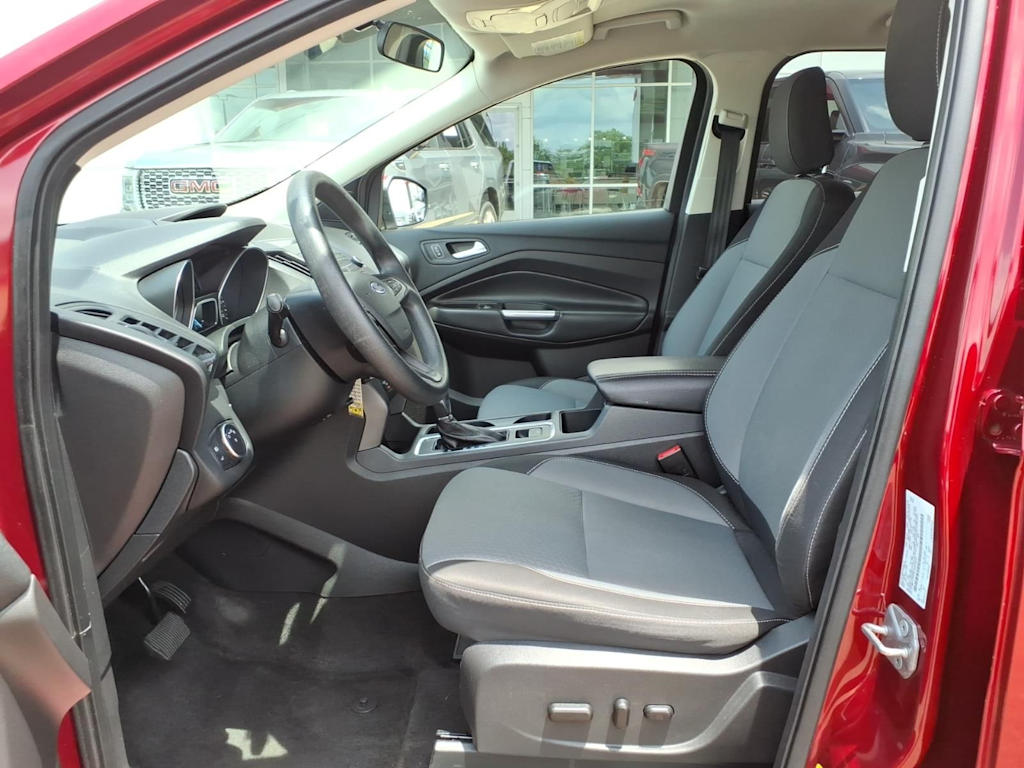 Thumbnail: 2018 Ford Escape - 7