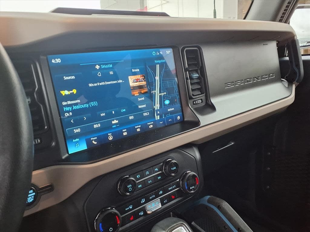 Thumbnail: 2023 Ford Bronco - 11