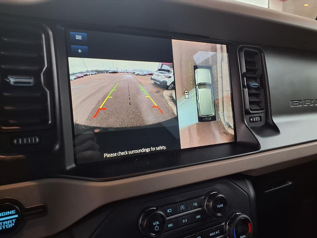 Thumbnail: 2023 Ford Bronco - 28