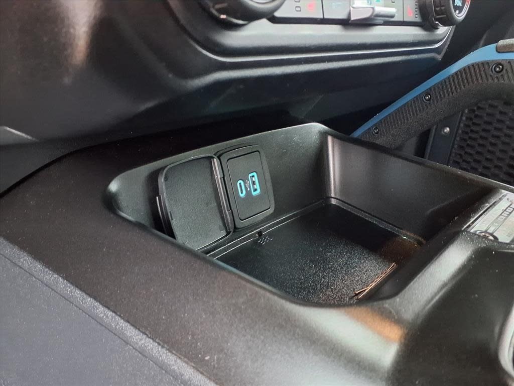 Thumbnail: 2023 Ford Bronco - 22