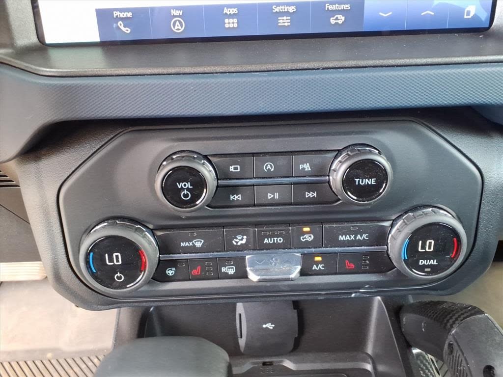 Thumbnail: 2023 Ford Bronco - 23