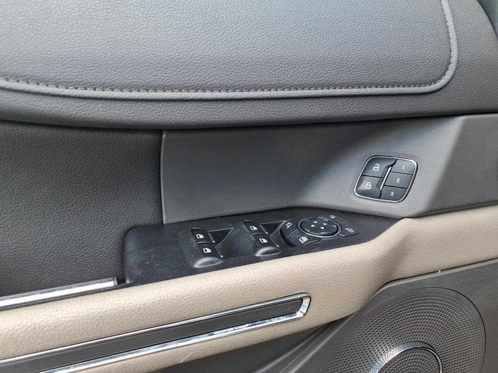 Thumbnail: 2020 Ford Expedition - 18