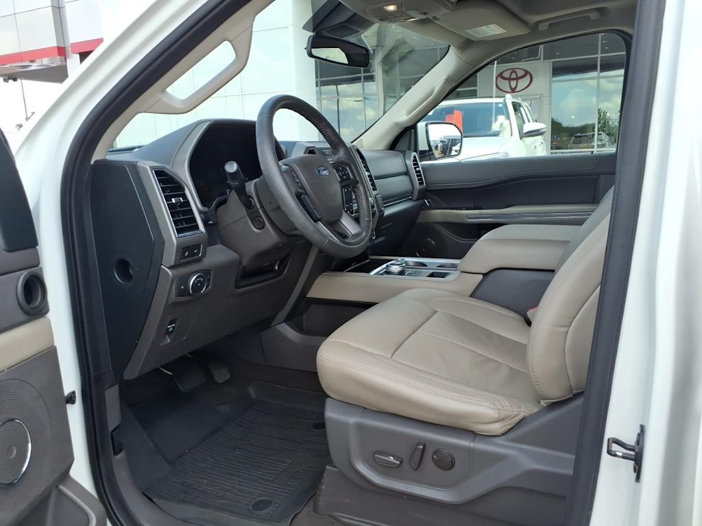 Thumbnail: 2020 Ford Expedition - 26