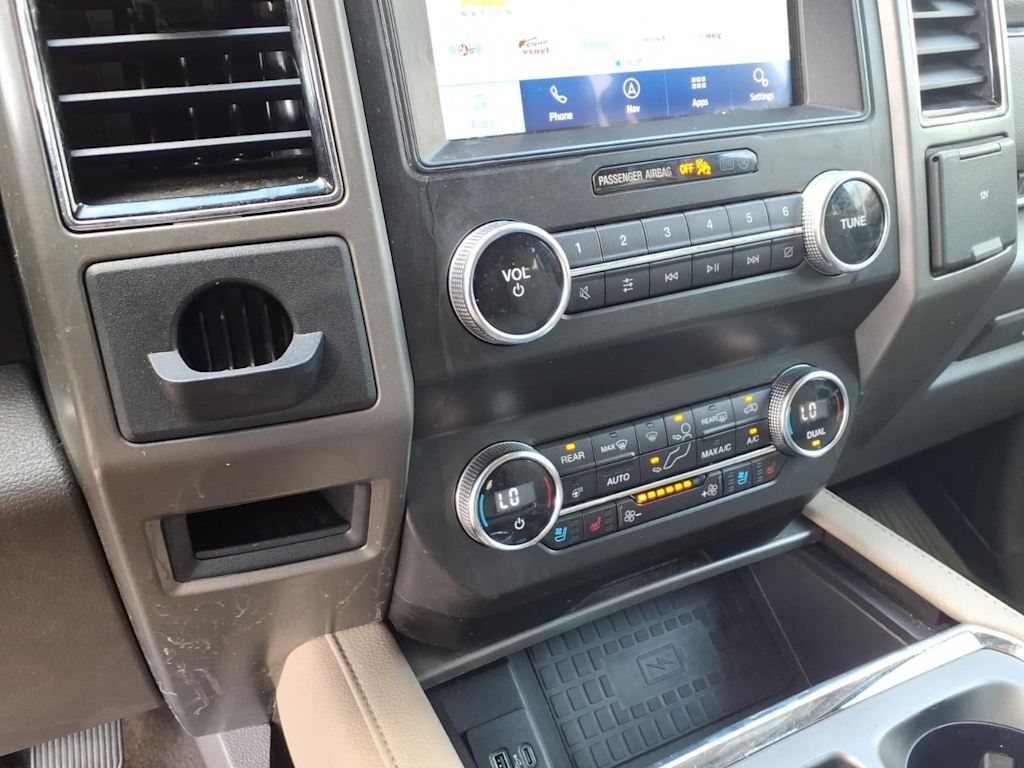 Thumbnail: 2020 Ford Expedition - 23