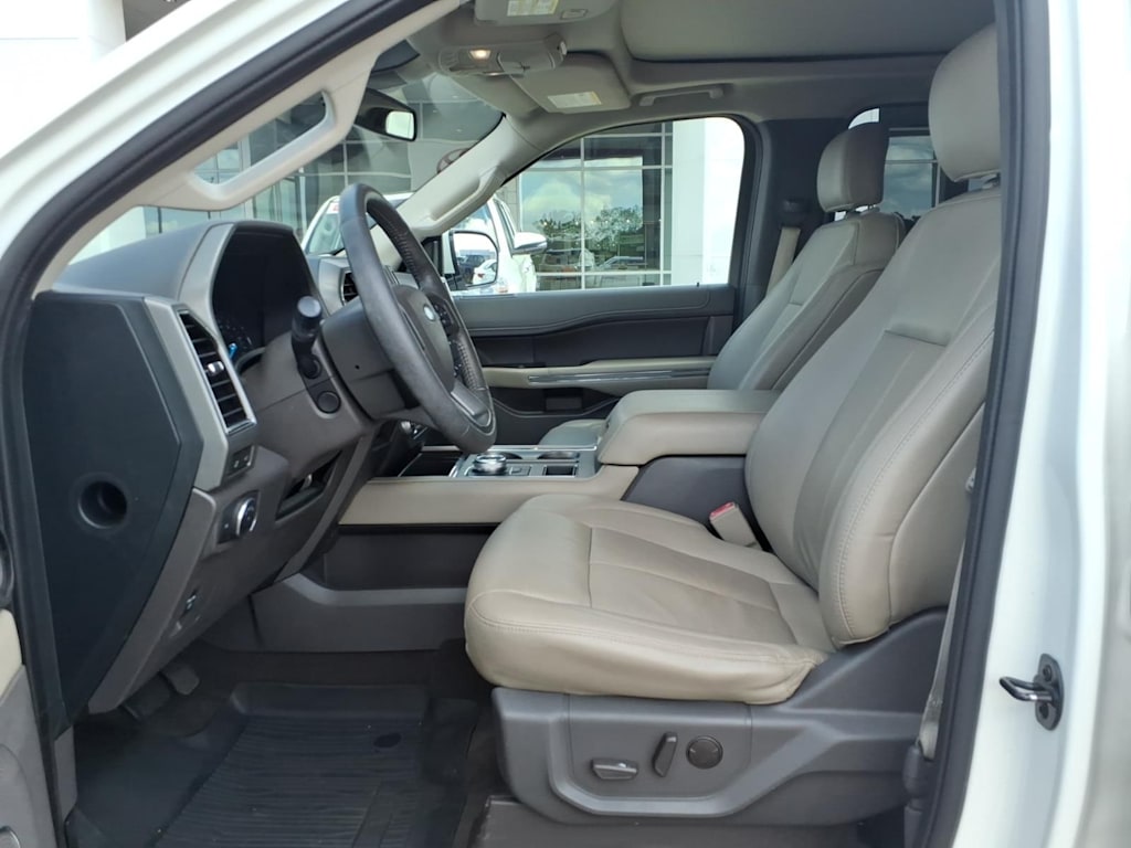 Thumbnail: 2020 Ford Expedition - 7