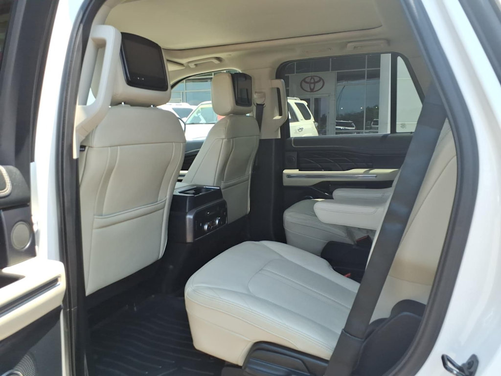 Thumbnail: 2019 Ford Expedition - 29