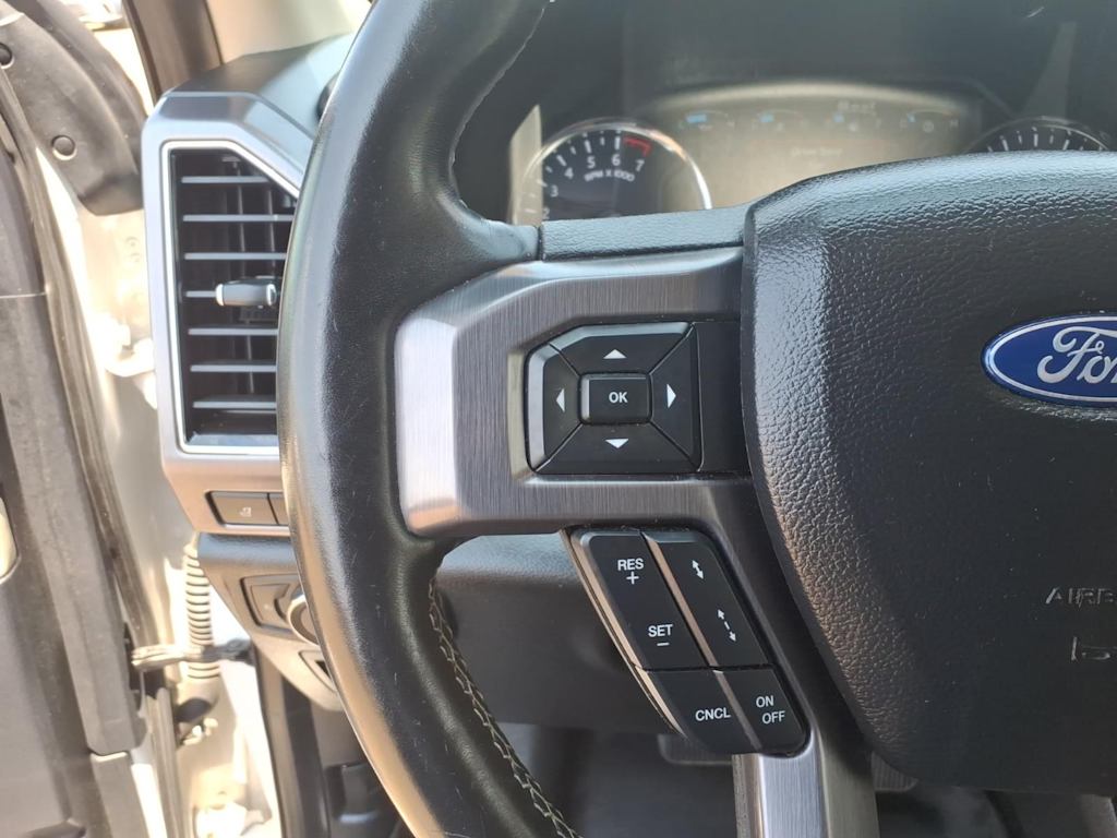 Thumbnail: 2019 Ford Expedition - 11