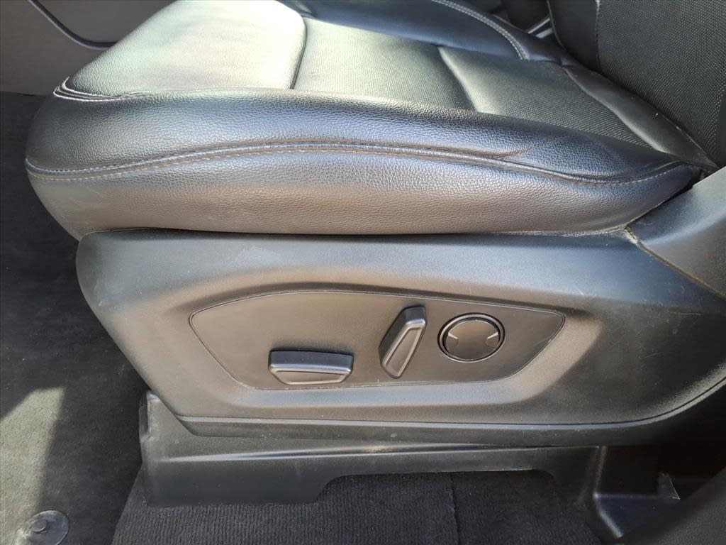 Thumbnail: 2023 Ford Explorer - 18