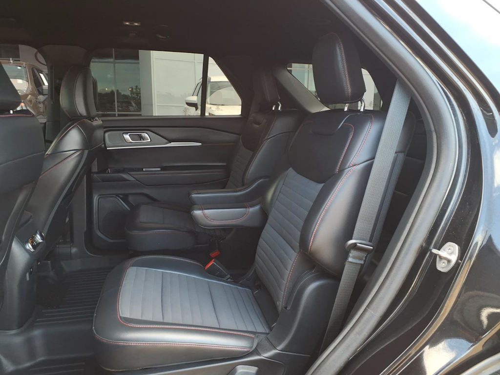 Thumbnail: 2025 Ford Explorer - 28