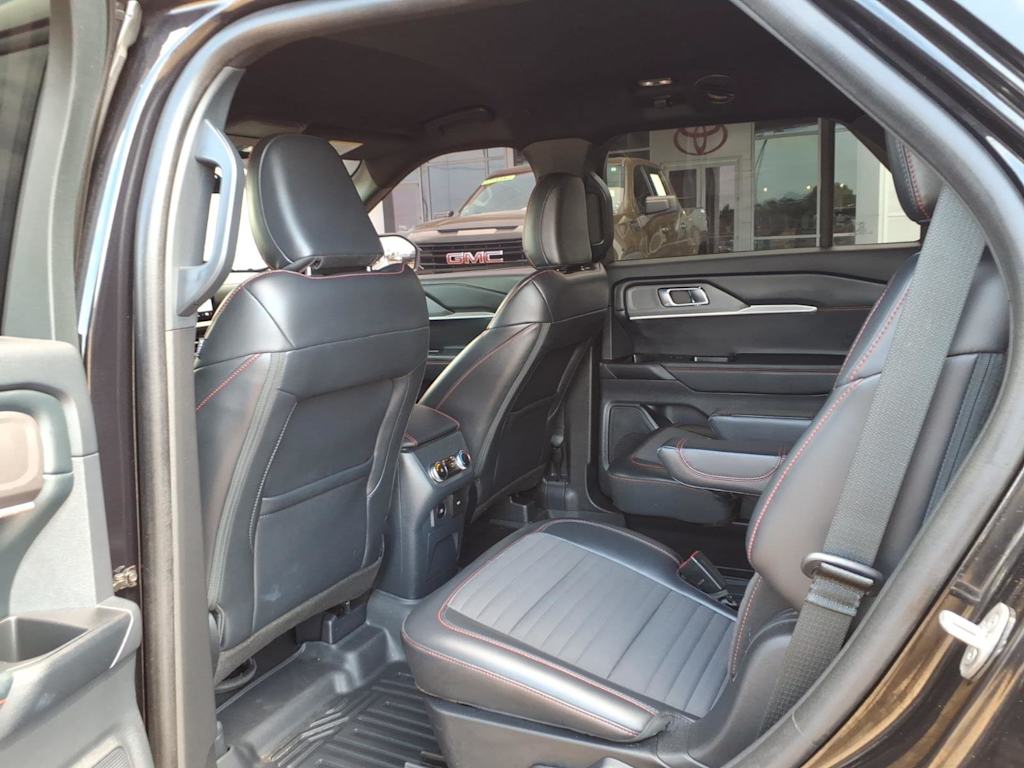 Thumbnail: 2025 Ford Explorer - 29
