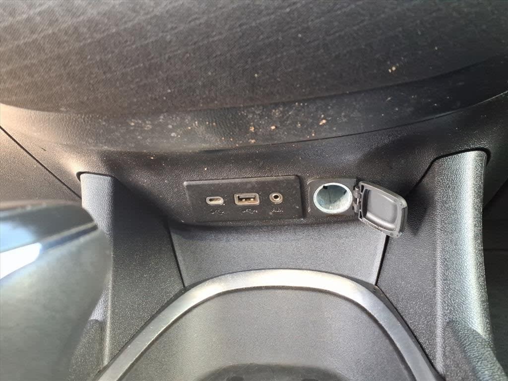 Thumbnail: 2020 Chevrolet Malibu - 24