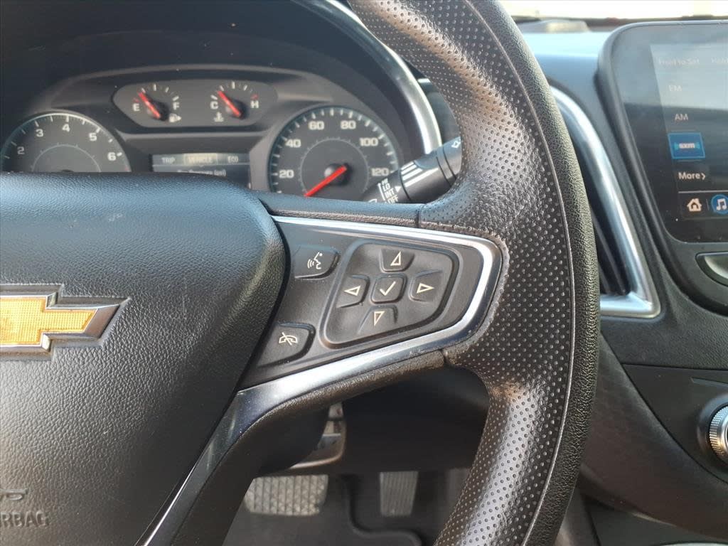 Thumbnail: 2020 Chevrolet Malibu - 21