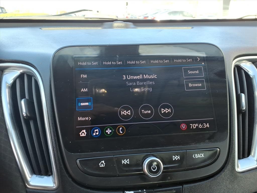 Thumbnail: 2020 Chevrolet Malibu - 10