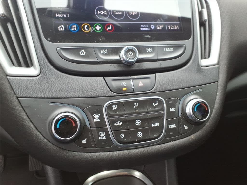 Thumbnail: 2022 Chevrolet Malibu - 23