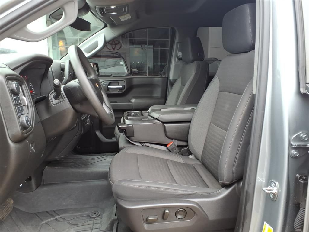 Thumbnail: 2024 Chevrolet Silverado 1500 - 27